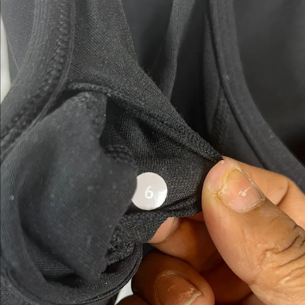 Lululemon Athletica Black Strappy Sports Bra A0311 - Image 3