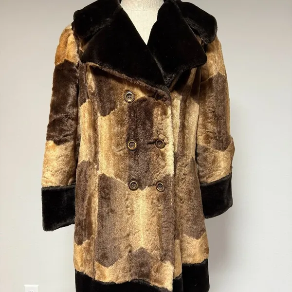 Vintage Faux Fur Coat Brown Size L - Image 2