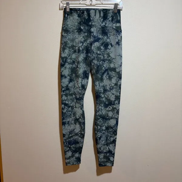 Lululemon 6 Wunder Under Hi-Rise Tight *Shibori Full-On Luxtreme 28" Misty Moss - Image 3