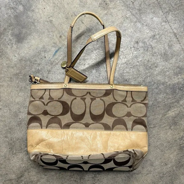 Vintage Coach monogram canvas leather tote bag - Image 2