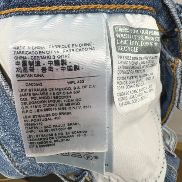 Levis 511 blue denim shorts - Image 3
