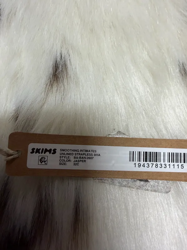 SKIMS Bra - Image 3