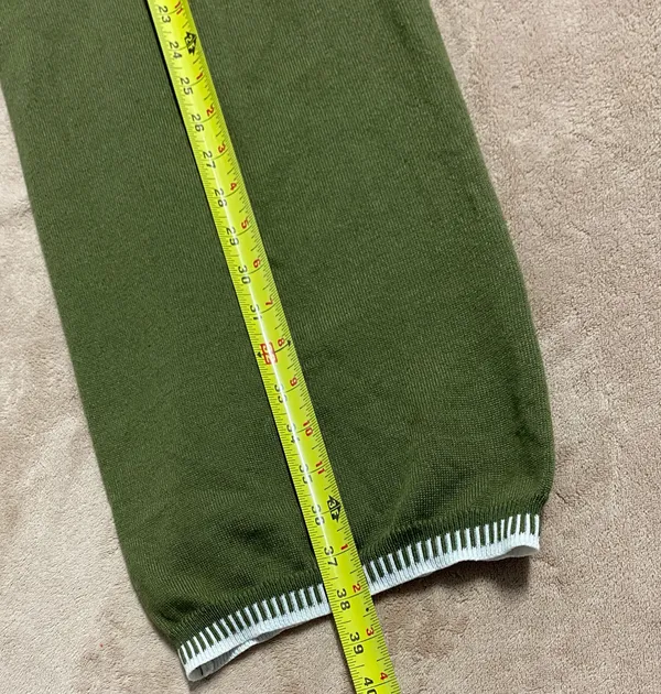 Balloon Comfy Women’s Green Pants Size L with 22” waist - Image 3
