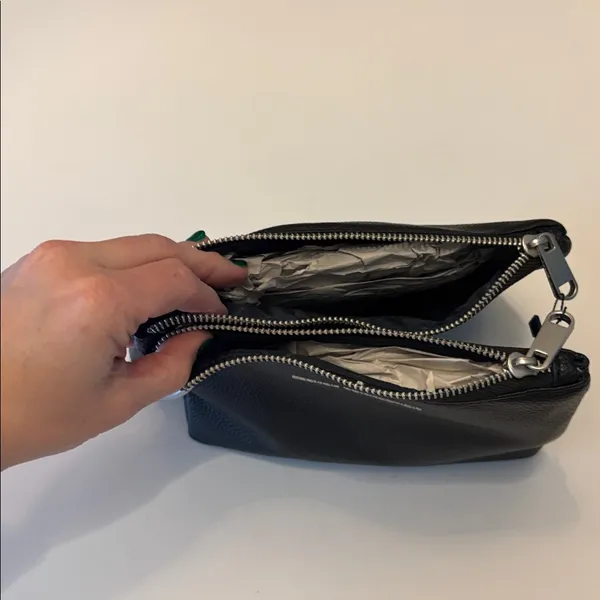 NWT French Connection Lara pebble double slim‎ pouches wristlet - Image 6
