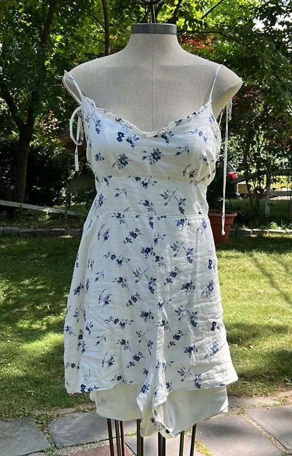 Abercrombie and Fitch romper - Image 3