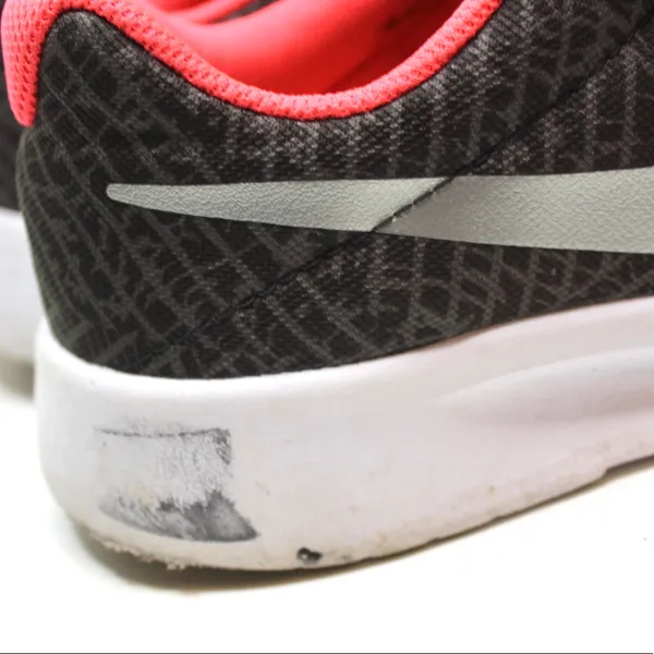 Nike | Pink/Grey Tanjun Print Athletic Running Sneakers - Image 5