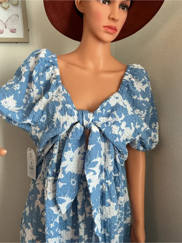 Blue & White Floral Textured Bow Front Midi Dress XXL NWT - Image 3