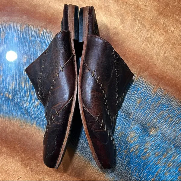 Freebird Nola Leather Mules slides size 7 brown stitched - Image 9