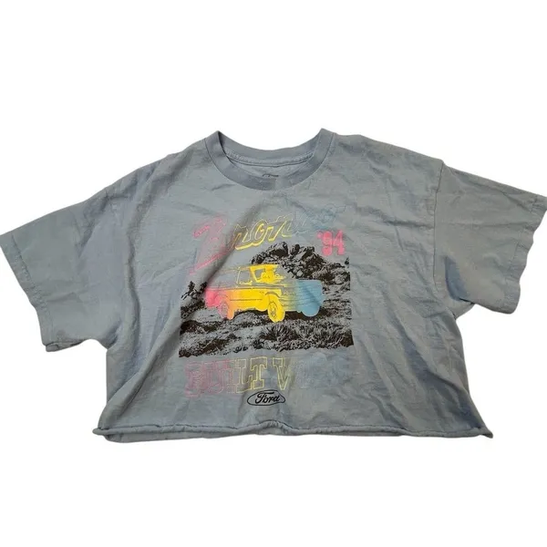 Vintage '94 Ford Bronco Built Wild Graphic T-Shirt Women’s Cropped L‎ Blue - Image 3