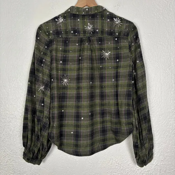 Pilcro Anthropologie Embroidered Sequin Plaid Flannel Shirt Size Small - Image 4