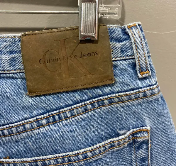 Calvin Klein Vintage High Waisted Mom Jeans - Image 3