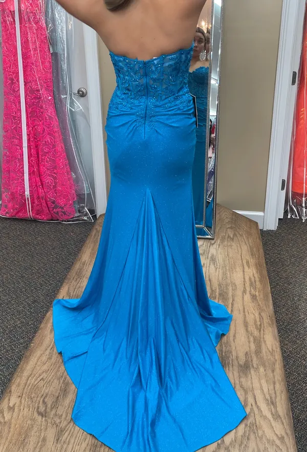 Amarra Prom Dress Blue Size 6 - Image 3