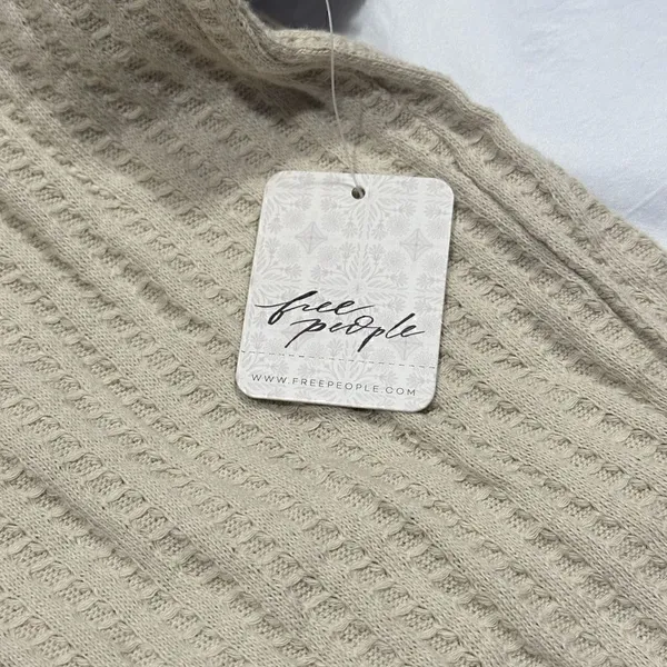 Free People Stone Cold Juicy Long Sleeve Waffle Cowl Neck Size Medium - Image 5