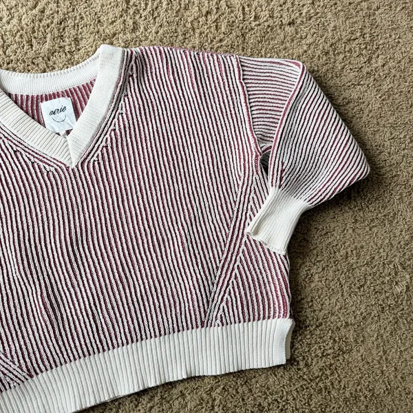 Women’s Aerie Beyond Chenille V-Neck Sweater Size Medium - Image 3