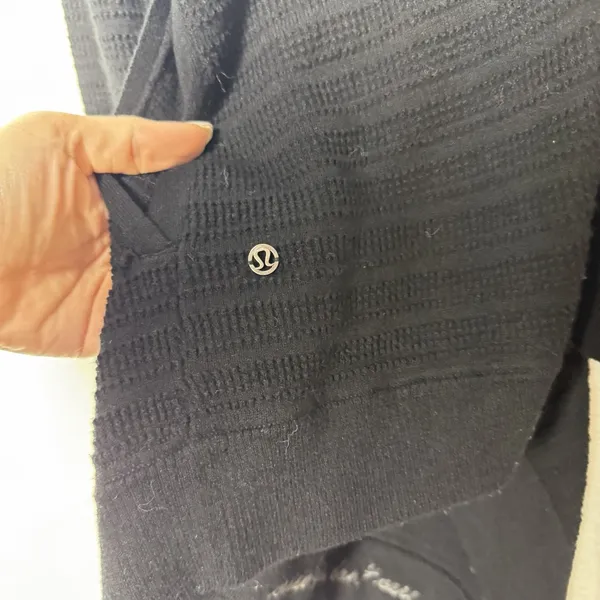 Lululemon Cardigan Black Find Your Calm Wrap Sweater Silk Blend Womens 6-8 - Image 9