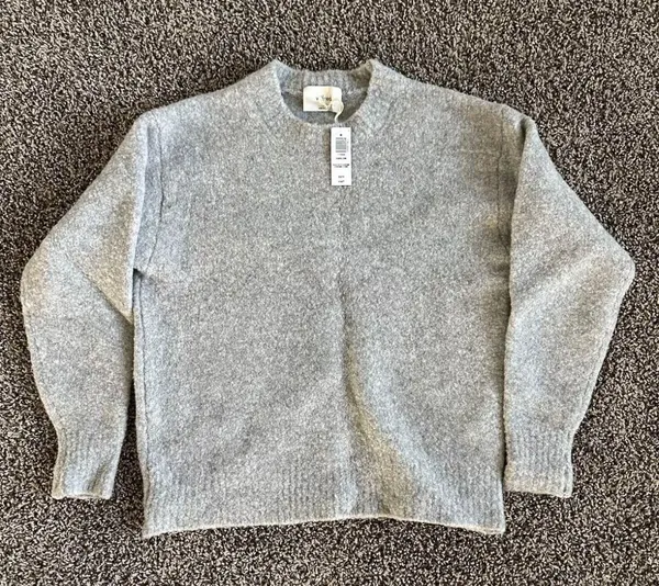 Aritzia Wilfred “Harlow” Sweater in heather chrome, size XS - Image 3