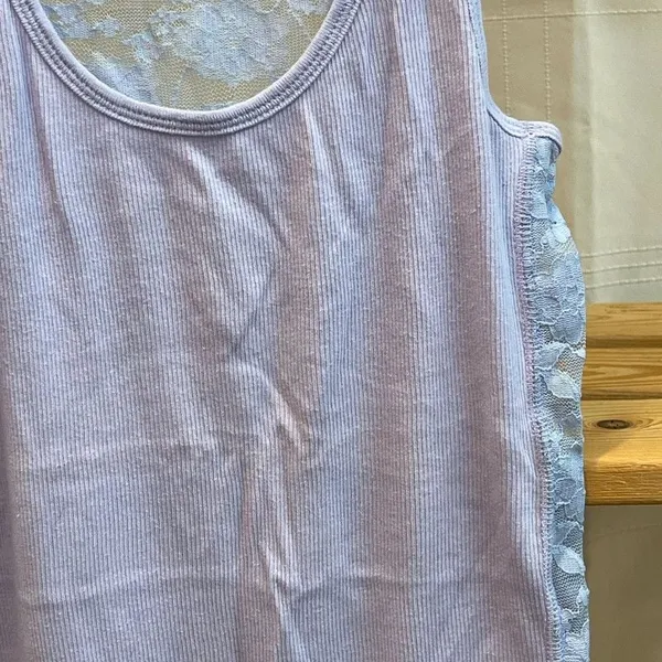 Y2K S Small American Eagle Outfitters lavender ribbed tank top sheer lace panels - Image 2