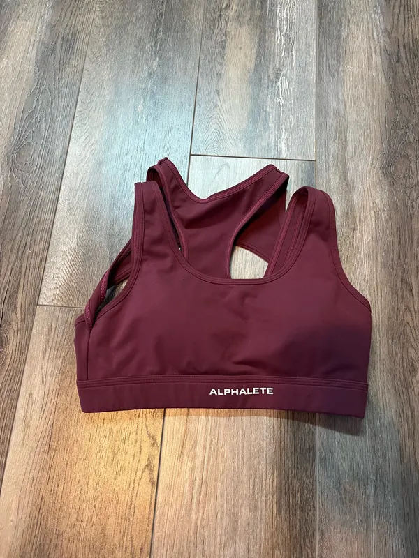 Alphalete Surface Keyhole Sports Bra - Image 3