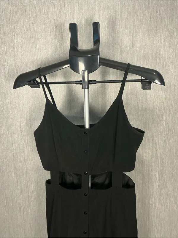 Black Cutout Maxi Dress with Spaghetti Straps Size 6 - Image 4