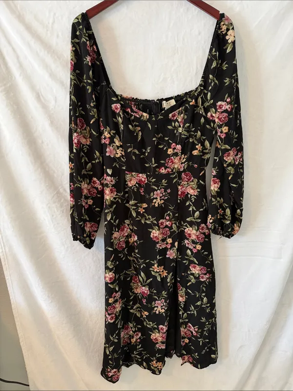 Forever 21 Black Floral Long-Sleeve Midi Dress with Pink Roses - Image 4