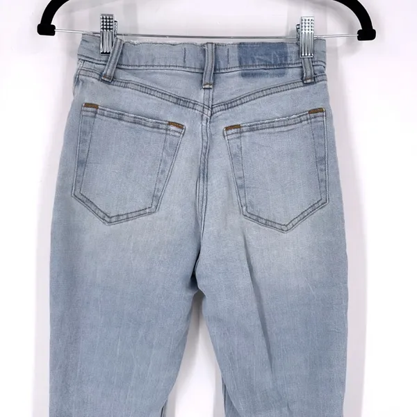 Abercrombie & Fitch Ultra High Rise Ankle Straight Jeans Distressed Size 25‎ - Image 8