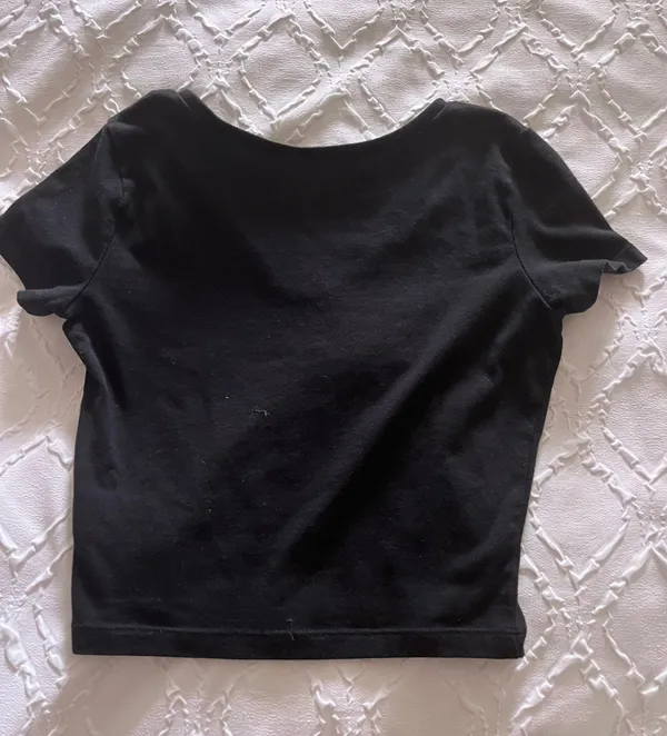 Black Cropped Tee - Image 2