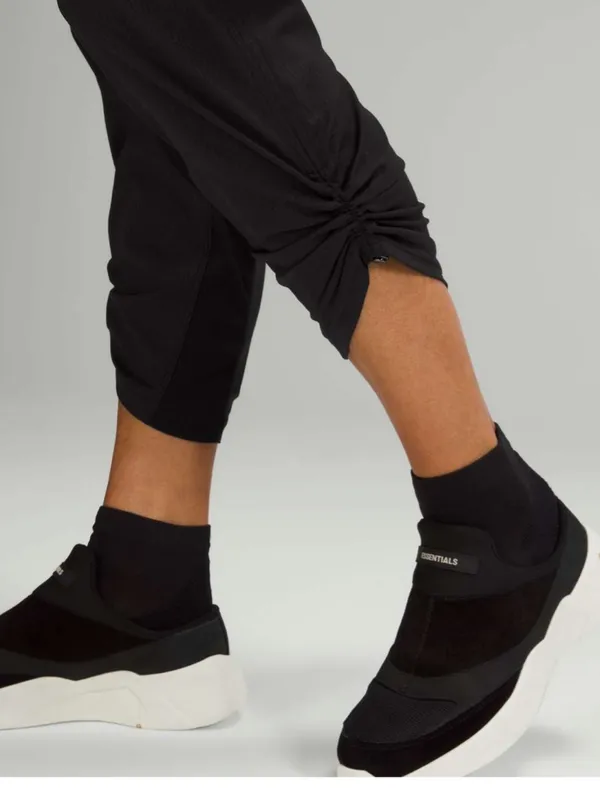 Lululemon Dance studio mid rise crop 25” black 10 - Image 10