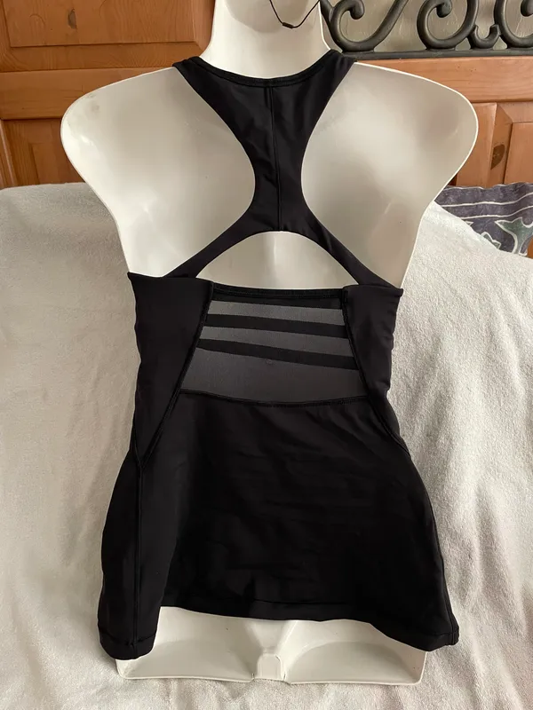Lululemon Mesh With Me Tank - Image 6