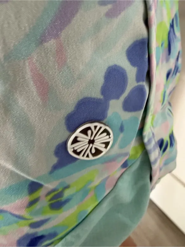 Lilly Pulitzer Pastel Floral Luxletic Shorts in Aqua, Pink & Lime Size XS Lined - Image 5