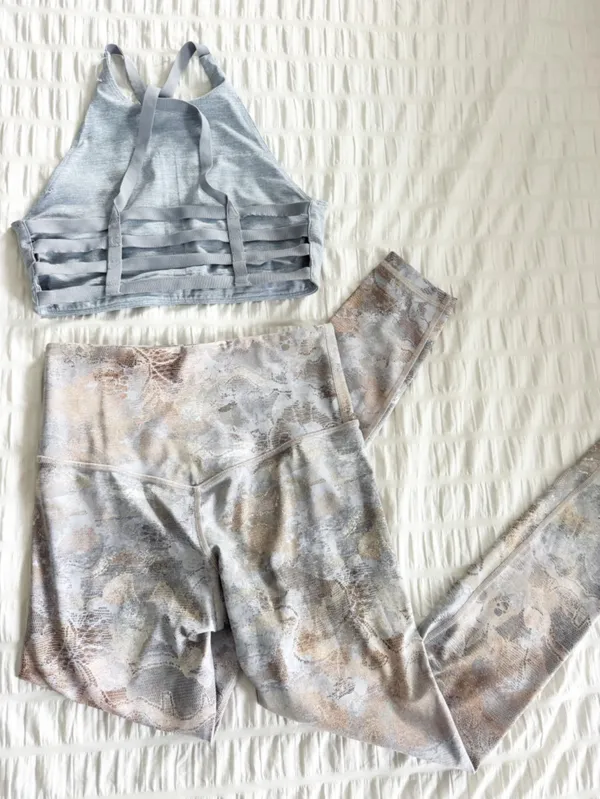 Workout Outfit Set Athleta Elation Leggings Strappy Back XS Small - Image 3