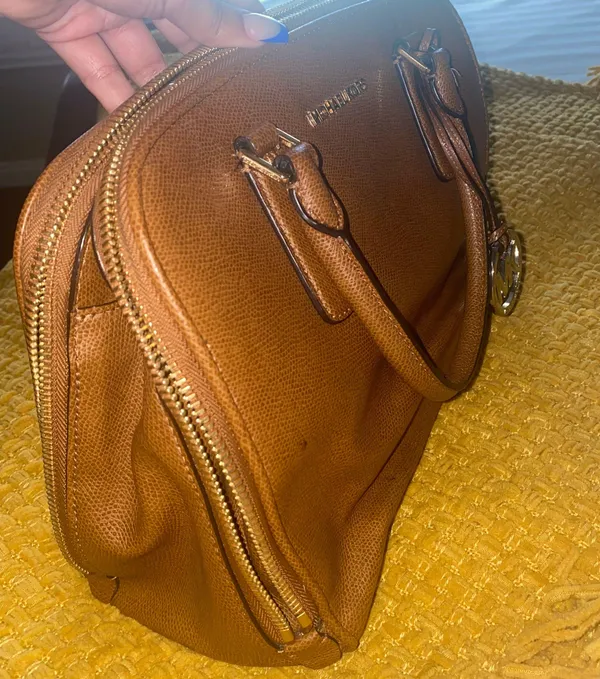 Michael Kors Purse - Image 7