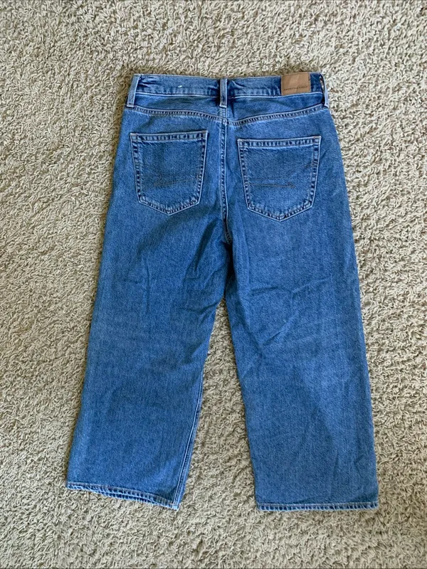 AE wide-leg crop size 2short denim blue jeans - Image 5