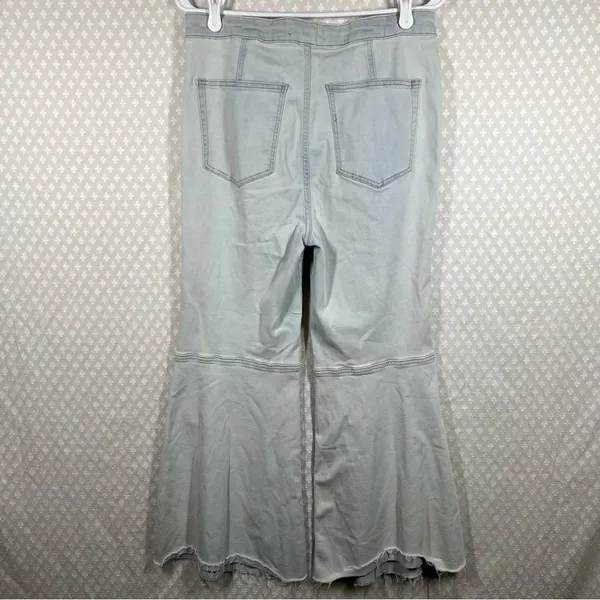 Free People We The Free Women Jeans Sz‎ 30 Light Wash Youthquake Crop Wide Flare - Image 9