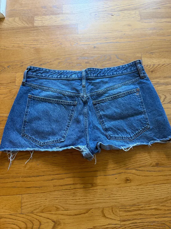 Madewell Relaxed Denim Shorts - Image 4