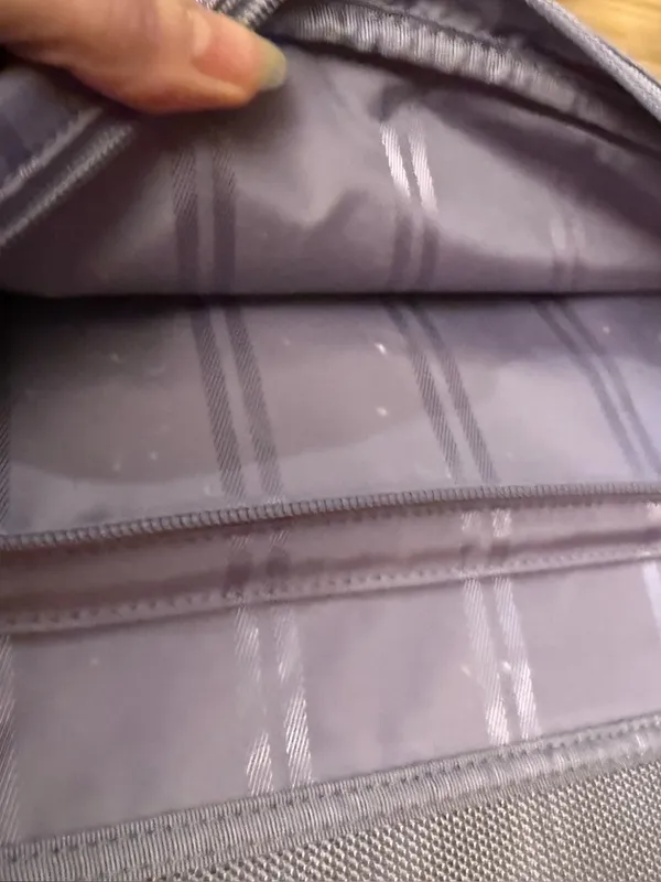 Tumi Black Hanging Toiletry Bag - Image 6