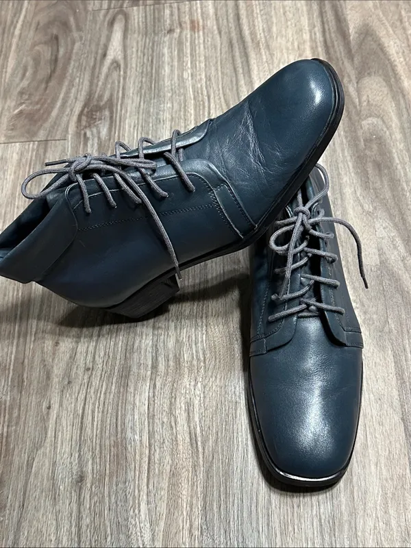 St. John's Bay Women's Lace-Up Ankle Boots in Teal-Blue - Image 9