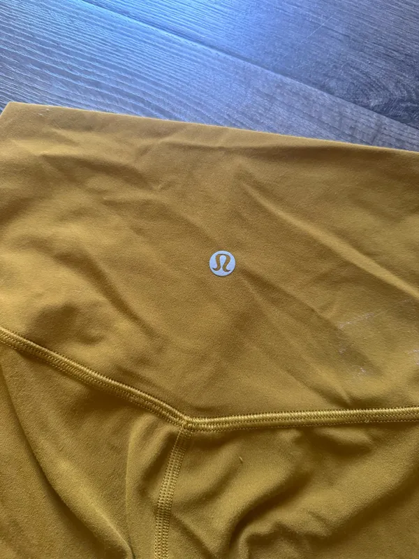 Align Shorts Lululemon 6" - Image 4