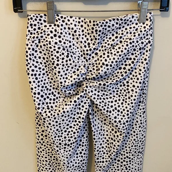 Physiq Apparel Speckled Printed Leggings/Bra Set - Image 9