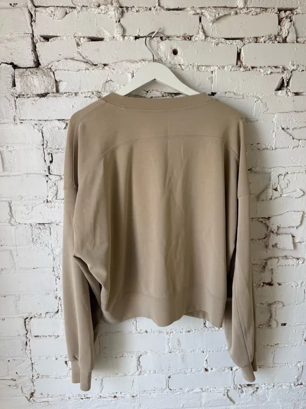 Lululemon Softstreme Sweatshirt Oversized - Image 2
