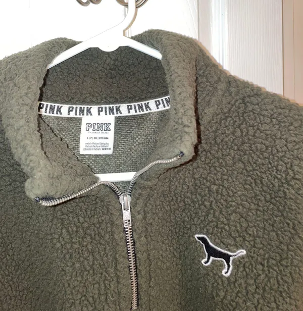 Victoria's Secret Sherpa - Image 4