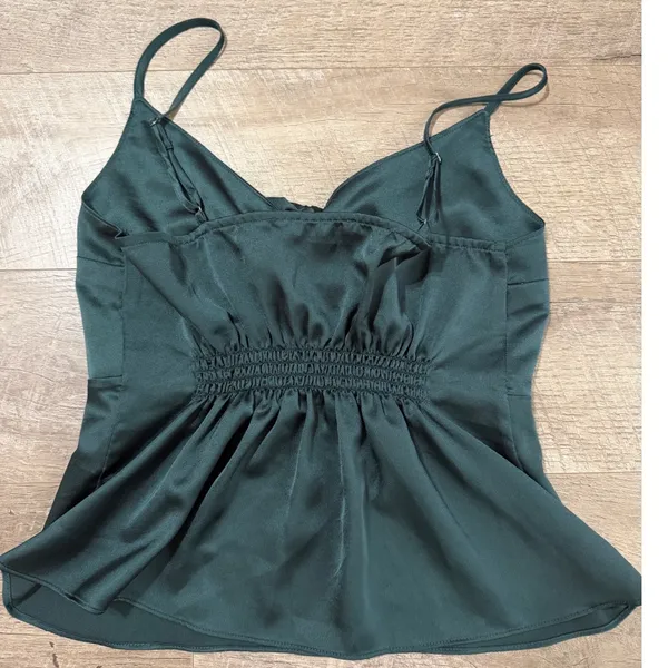 Abercrombie‎ & Fitch Emerald Green Satin Tie Front Camisole Top Small - Image 7