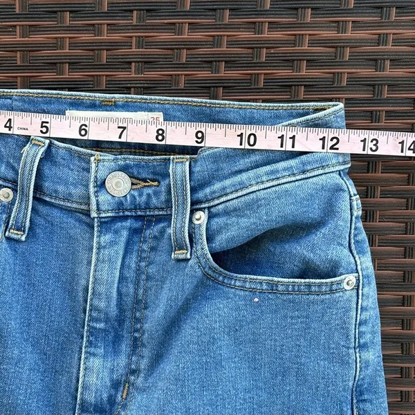 Levi’s High waisted Taper‎ jeans Size 25 - Image 10