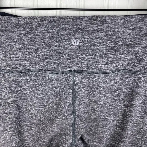 Lululemon Run Turn Around Tight Heathered Black Womens Size 8 Athleisure Running - Image 8