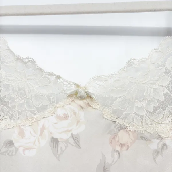 Warners Womens Vintage 90s Floral Lace Feminine Coquette Cami Top Cream Size‎ 10 - Image 3
