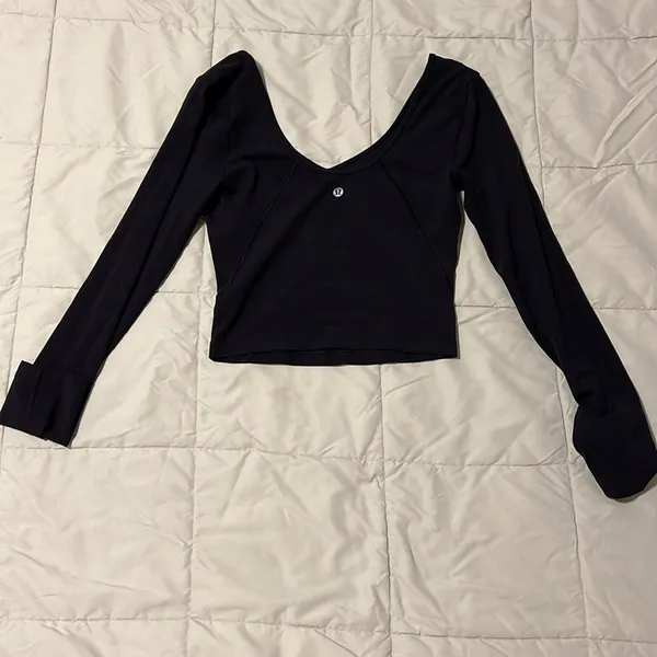 Lululemon brand new align top - Image 2