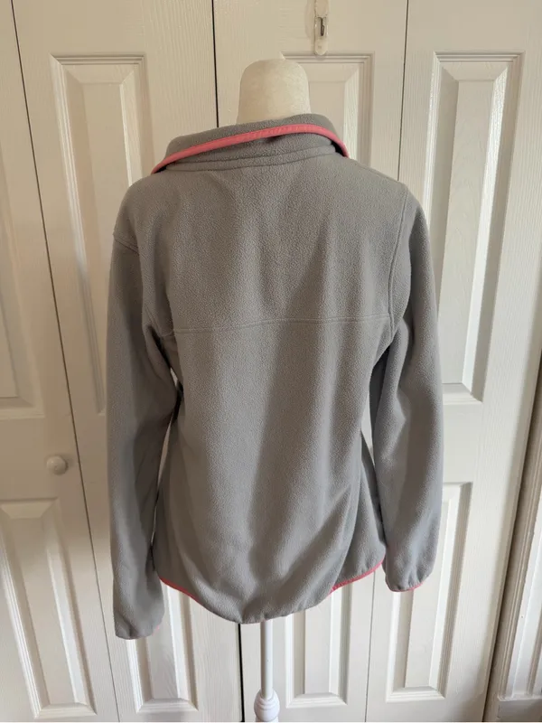Patagonia Micro D Snap T Pullover Grey/Pink Size Medium - Image 3