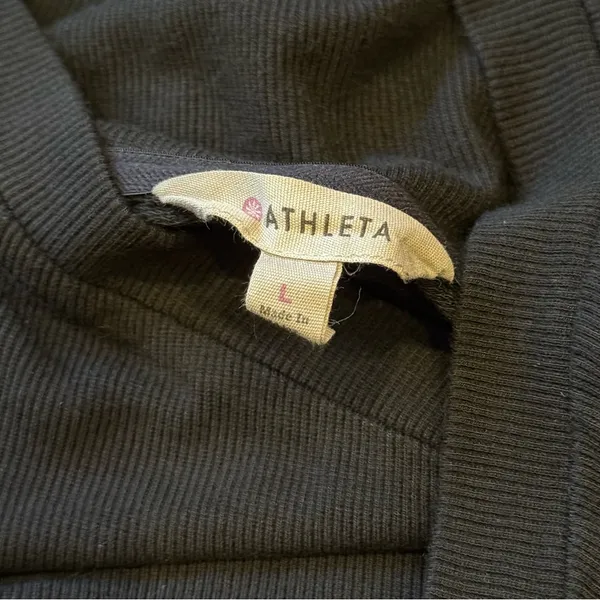 Athleta Black Long Sleeve Dress/Tunic - Image 9