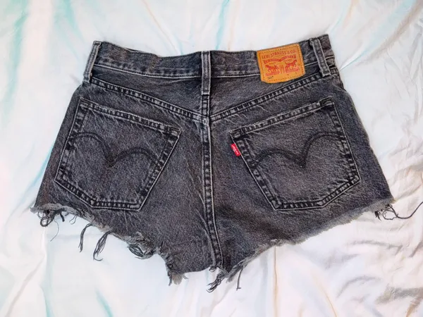 Levi’s Shorts - Image 2