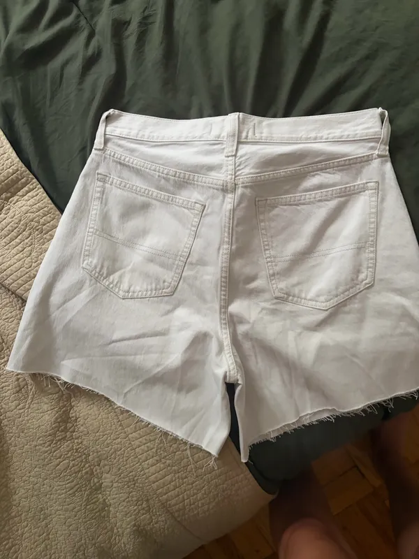 Abercrombie Curve Love Shorts - Image 3