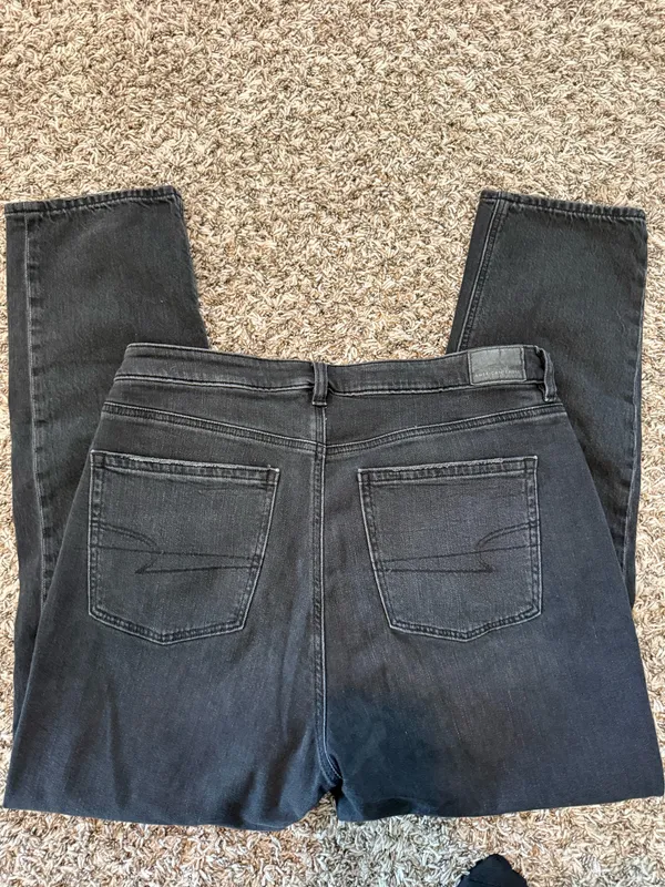 American Eagle Jeans - Image 5